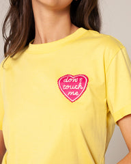 Camiseta don’t touch me
