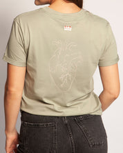 Camiseta Corazón Bordado Verde