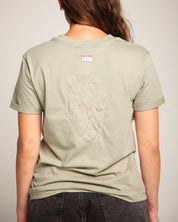 Camiseta Corazón Bordado Verde