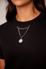 Camiseta charms cloc negro